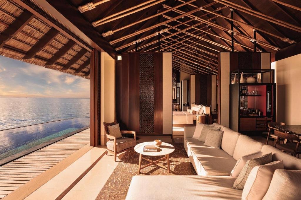 One&Only Reethi Rah 8
