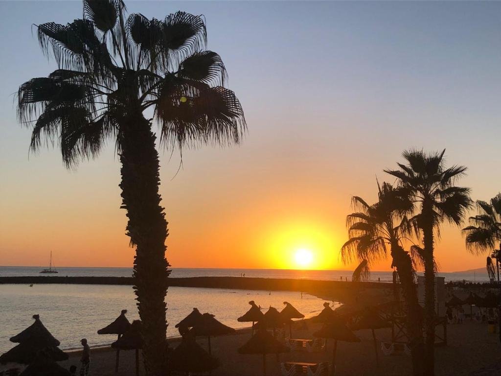 Beachfront view Playa de las Américas