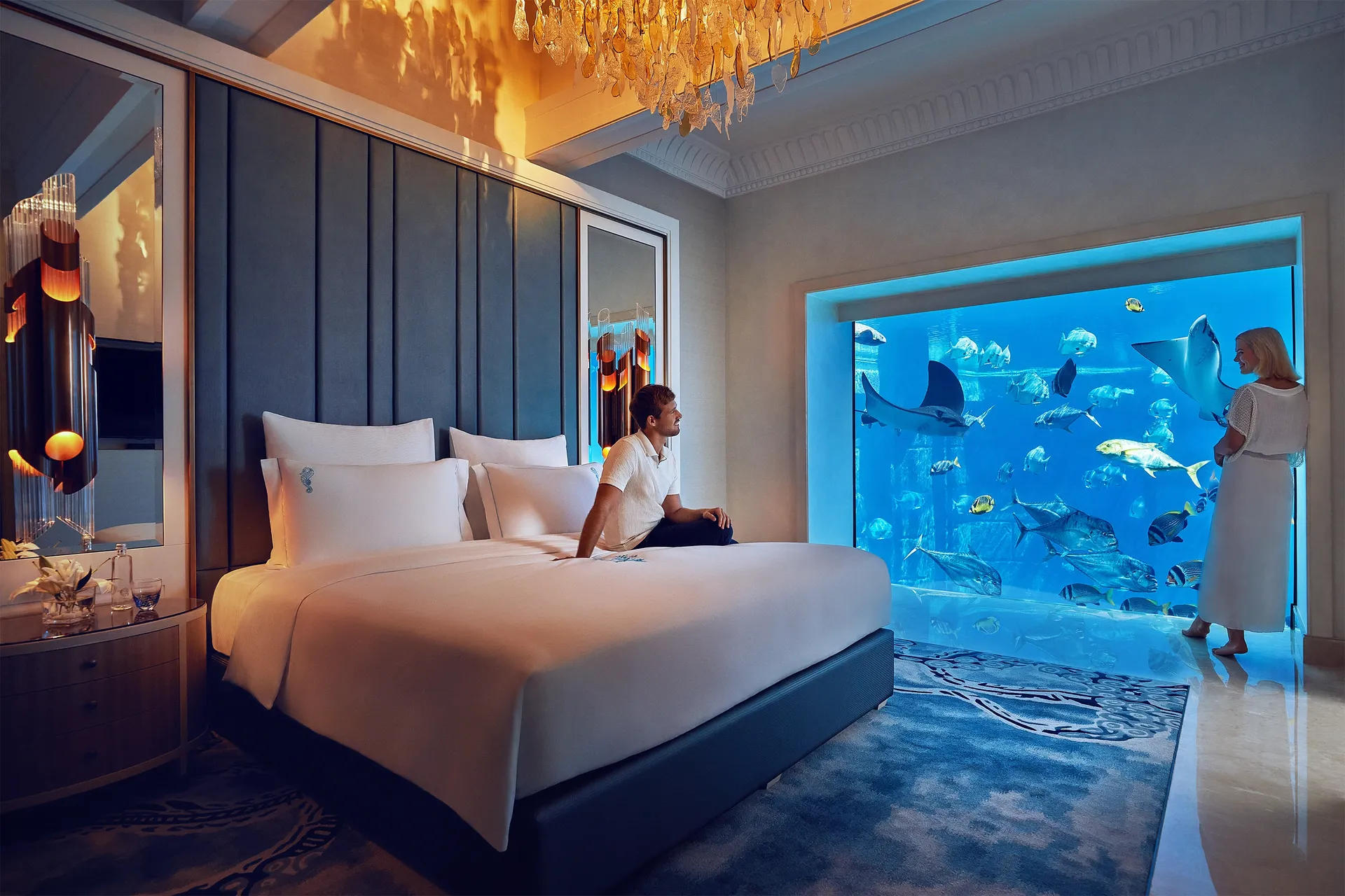 Atlantis The Palm underwater suite couple