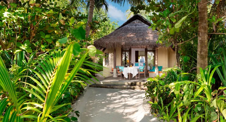 Sunrise Beach Villa path