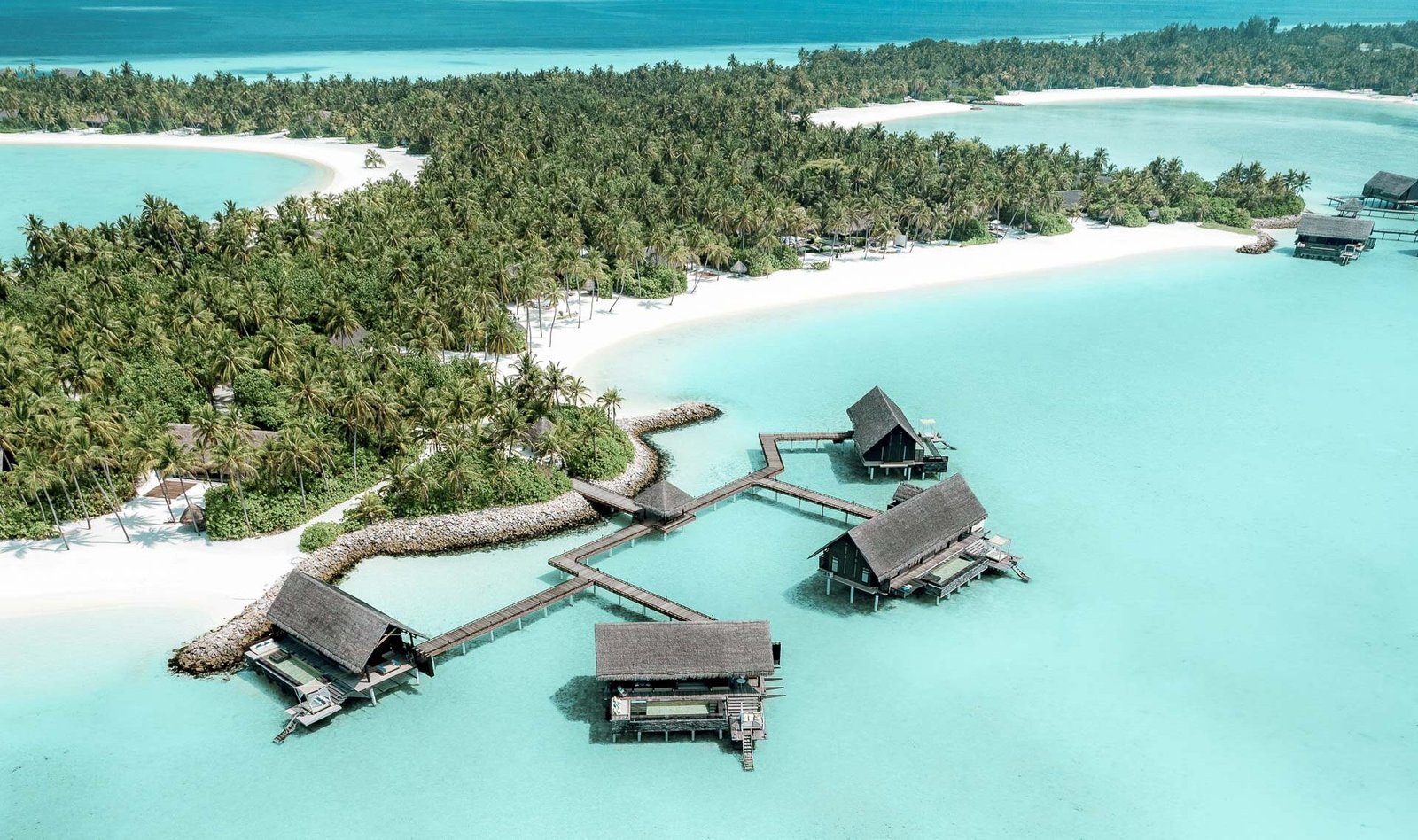 Beach Villa with Pool at One&Only Reethi Rah
